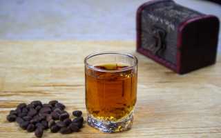 Кедровка – настойка самогона (водки, спирта) на кедровых орешках