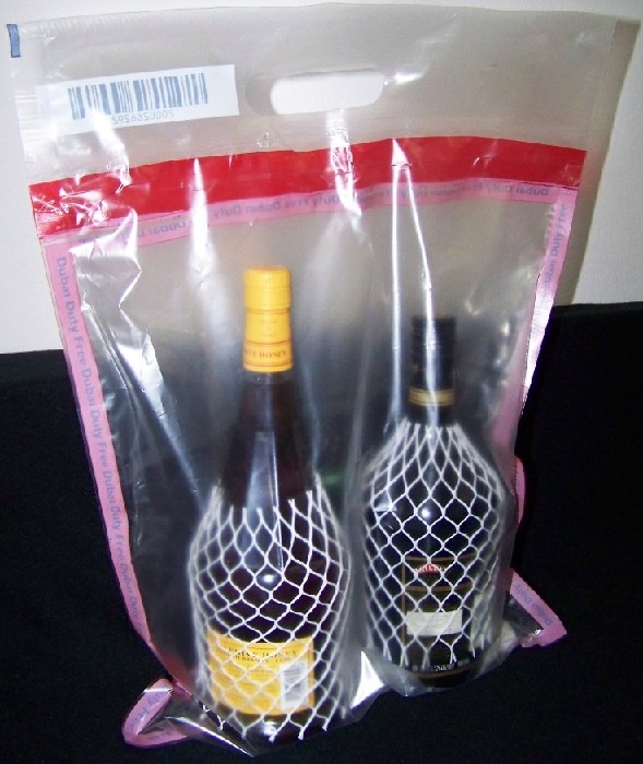 алкоголь в упаковке из Duty Free