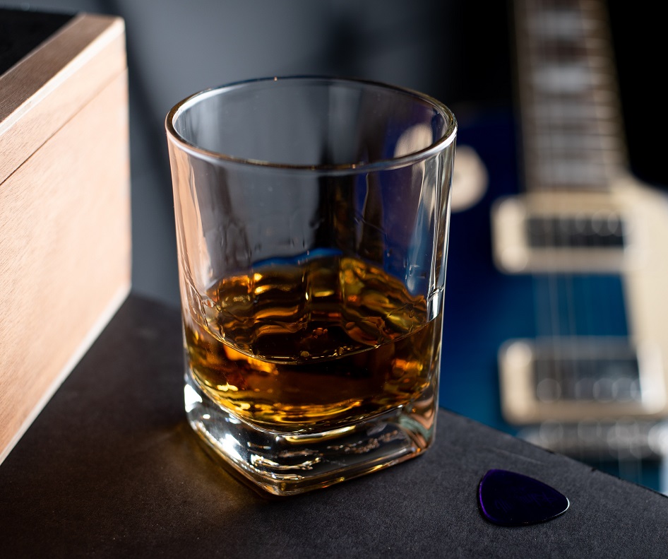 как пить бурбон Bottled in bond
