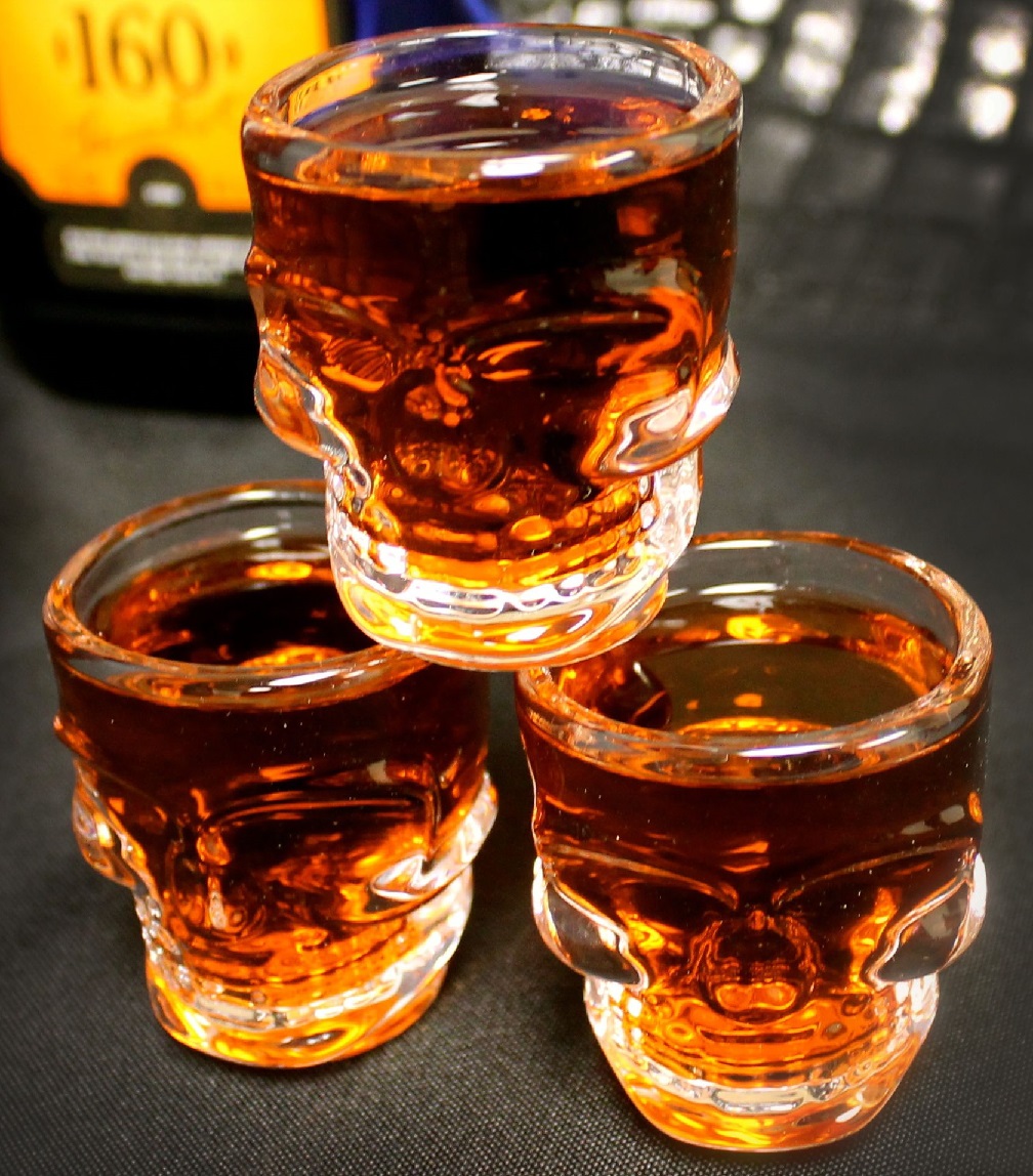 фото как правильно пить ром штро