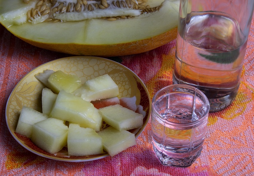 можно ли закусывать водку дыней