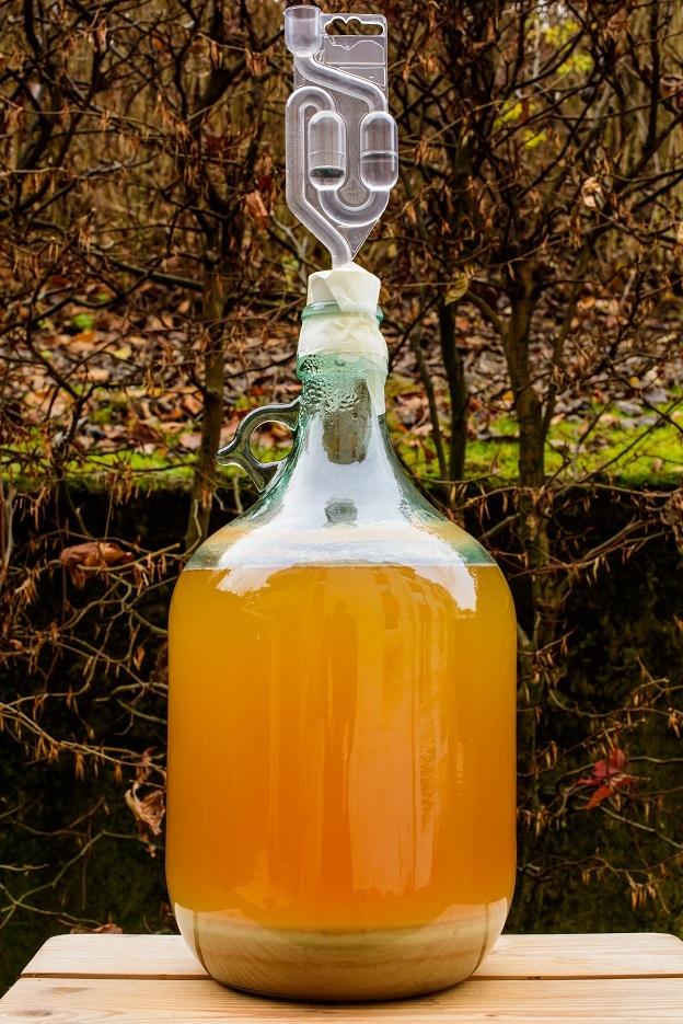 осадок в домашнем вине после брожения