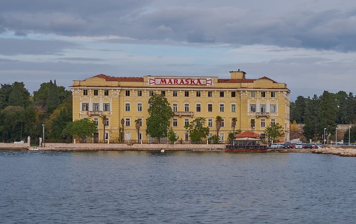 производство Maraska Maraschino