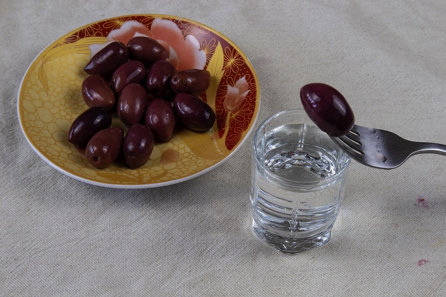 самогон из черной рябины