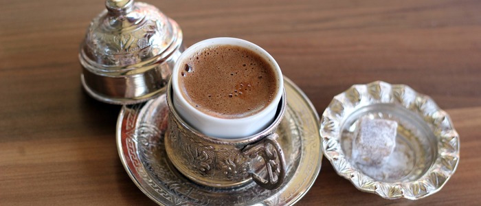 Вкусный кофе в турке с пенкой