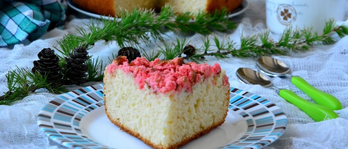 Манник с ягодами в духовке