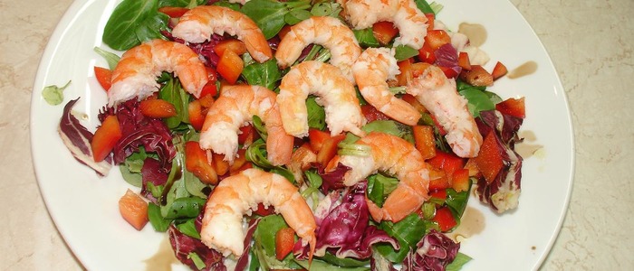 Салат Кремлевский Салат Кремлевский из огурцов.