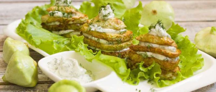 Жареные патиссоны с чесноком и майонезом