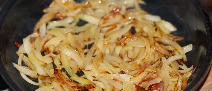 Жареный хрустящий лук