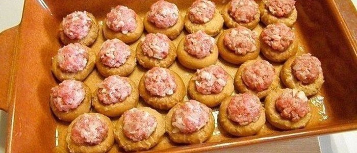 бублики с фаршем на сковороде