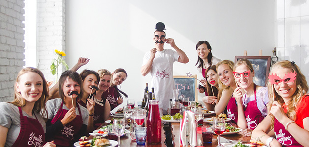 Оригинальный девичник идеи Веселый девичник