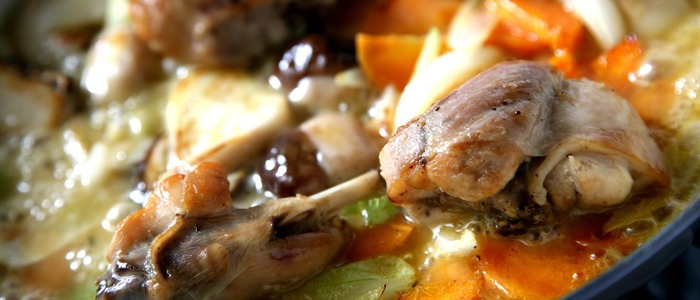 кролик в сметане в духовке