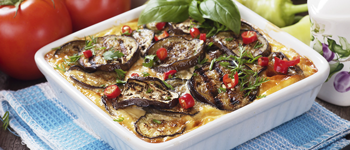 Мусака с кабачком Мусака с картофелем