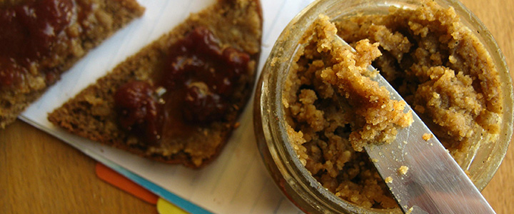 Паста из фундука Паста из фундука и сухофруктов