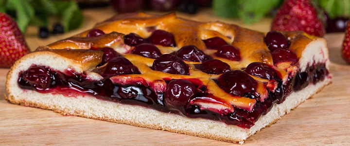 Вкусный пирог с черешней Дрожжевой пирог с черешней