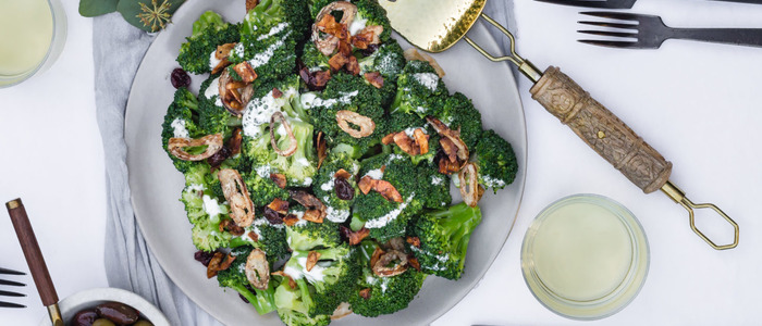 салат из брокколи и курицы