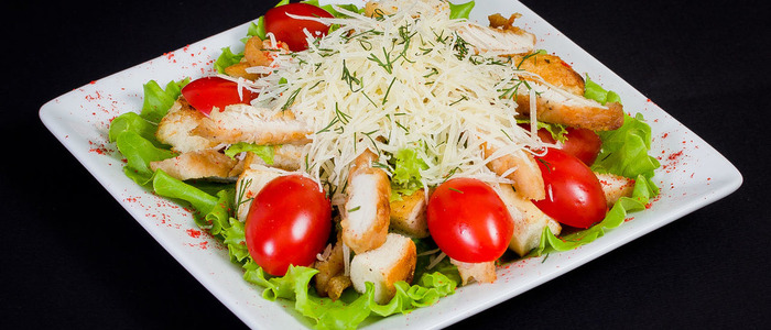 цезарь с курицей салат цезарь с курицей.