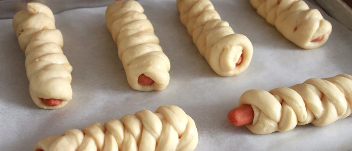 сосиски в слоёном тесте в бездрожжевом тесте