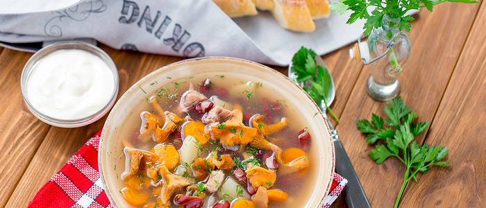 суп с замороженными лисичками