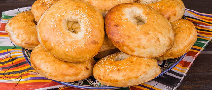 Узбекская лепешка без дрожжей Узбекская лепешка в духовке